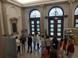 Obisk Narodnega muzeja in okrašene Ljubljane