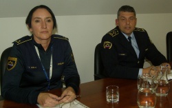 Tamara Bizjak in Igor Juršič: »Policija do vseh postopa enako.« (Foto: L. M.)