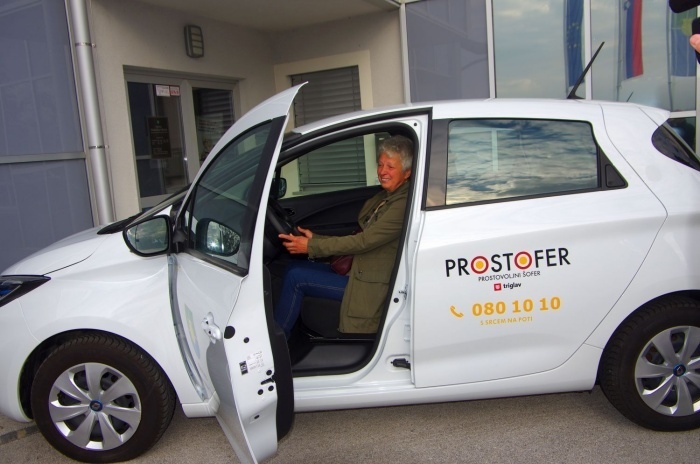 Ivanka Zagorc je od vsega začetka projekta Prostofer prostovoljka šoferka in rada pomaga starejšim. (Foto: L. M.)
